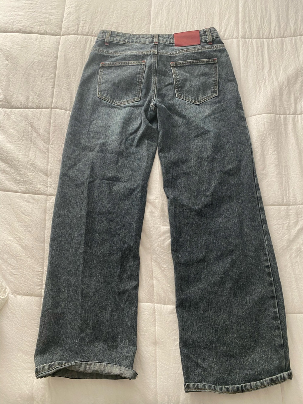 Edikted Low Rise Jeans Small - Picture 3 of 3